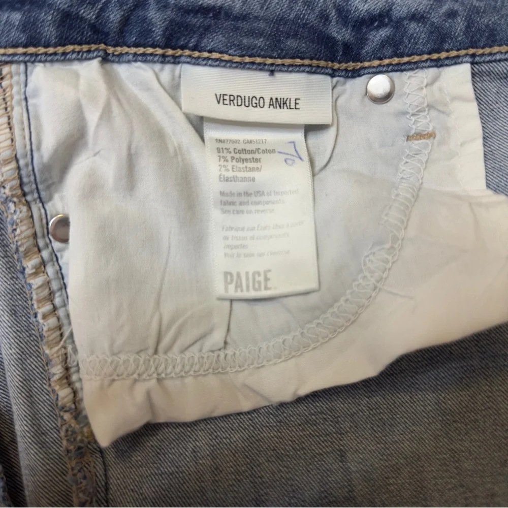 PAIGE Women's Skinny Jeans in Light Blue - Picture 9 of 9